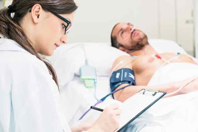Doente crítico crônico: possibilidades multiprofissionais na preparação para alta da UTI