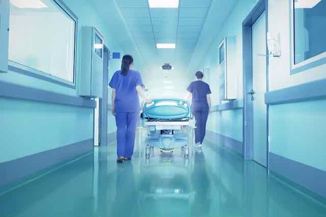 Perfil dos pacientes internados em enfermaria de coronariopatias de um Hospital Terciário de cardiologia