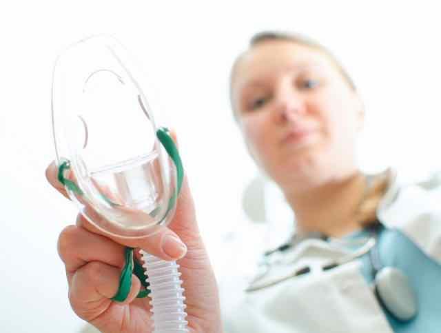 Propofol vs midazolam: qual é o mais eficaz na sedação procedimental na emergência?