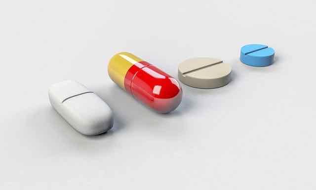 A cor do comprimido pode afetar a aderência ao tratamento?