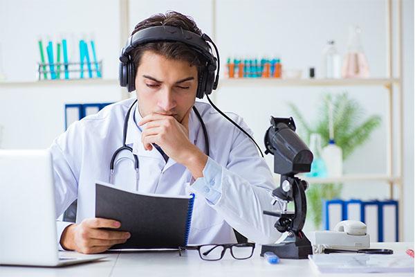 4 em cada 10 pessoas não se consultaram em meio a pandemia, diz estudo.