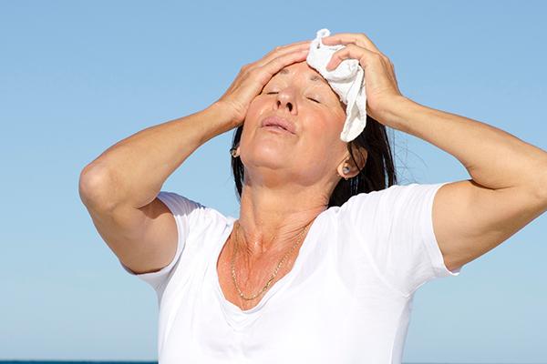 Um artigo publicado no periódico Circulation apontou alguns dados relevantes sobre doenças cardiovasculares e transição menopausal.