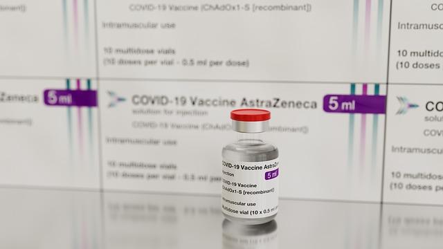 Covid-19: Estados reduzem intervalo entre doses da AstraZeneca em ação contra a variante Delta