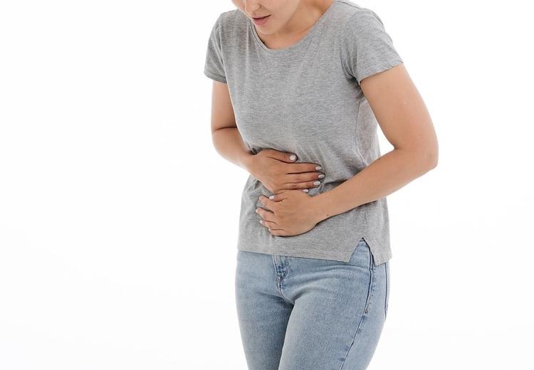 Dexametasona em baixa dose como tratamento para sangramento menstrual intenso