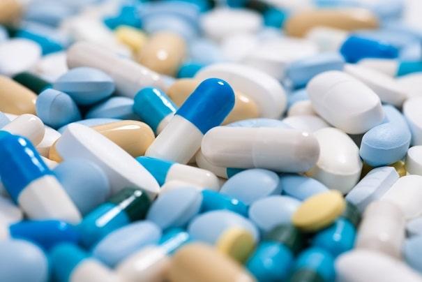 medicamentos variados, como sotagliflozina e finerenona