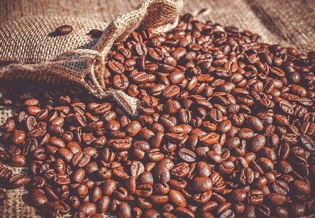 grãos de café e arritmias