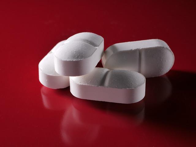 Uso de clortalidona para tratar hipertensão em pacientes com doença renal crônica avançada