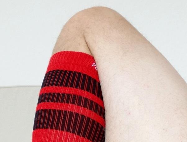 Qual o impacto dos pontos de corte baseados no IMC para a realização das cirurgias de artroplastia total do joelho?