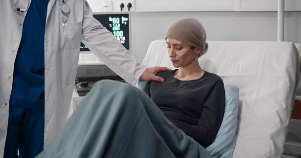 Representações sociais dos sentimentos vivenciados pela pessoa com neoplasia