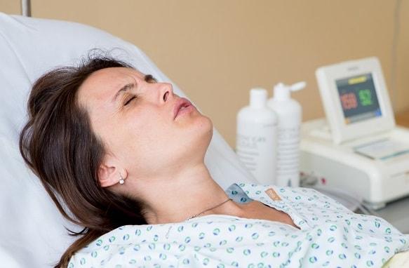 Estimulação elétrica transcutânea (TENS) no controle da dor pós-parto cesárea