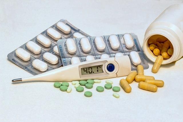 Febres hemorrágicas virais casos, mortalidade e tratamentos