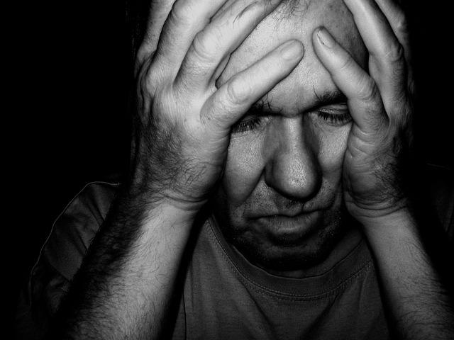 Escala para avaliação de risco de suicídio após autolesão