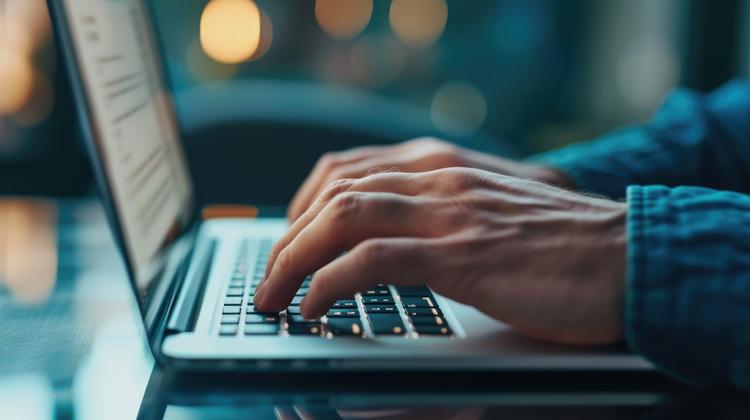 Os desafios de lidar com pacientes que se autodiagnosticam pela internet