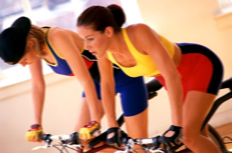 Por que Mulheres com FA têm maior Risco de Eventos Embólicos?