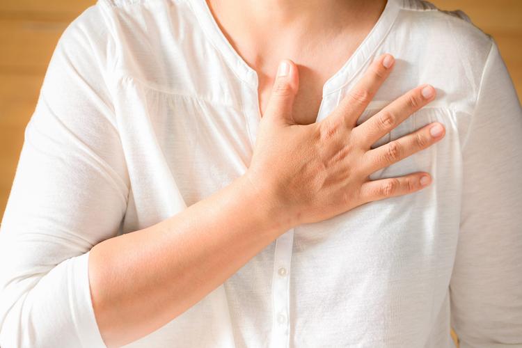 Menopausa precoce aumenta o risco cardiovascular?