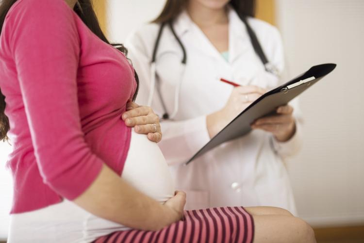 Identificando a gestante de baixo risco para transmissão neonatal de HIV