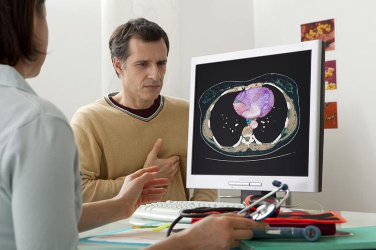 Curso básico de tomografia cardíaca – Tomografia cardíaca e a bomba atômica.