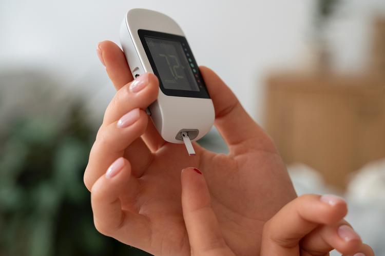 Diabetes mal controlado: precisamos rastrear hipercortisolismo?