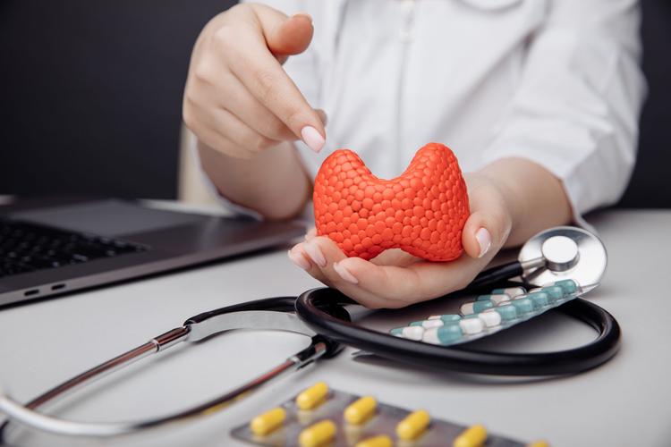 Efeitos adversos das drogas antitireoidianas – o que é preciso saber