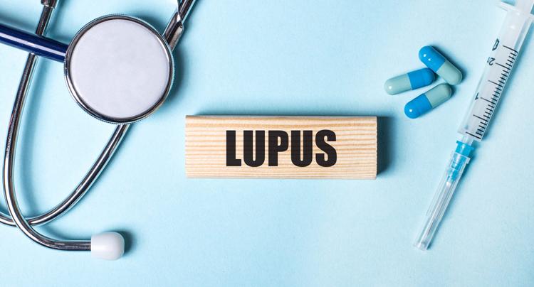 Lúpus Eritematoso Sistêmico aumenta risco de eventos cardiovasculares?