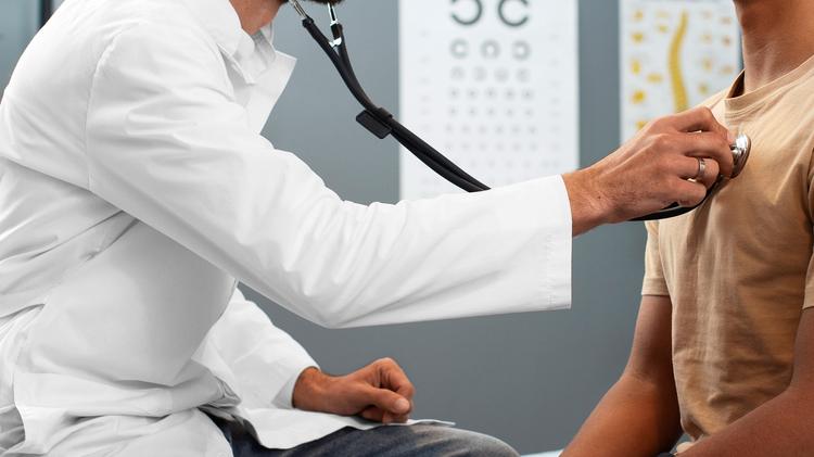 Eficácia e segurança cardiovascular da finerenona