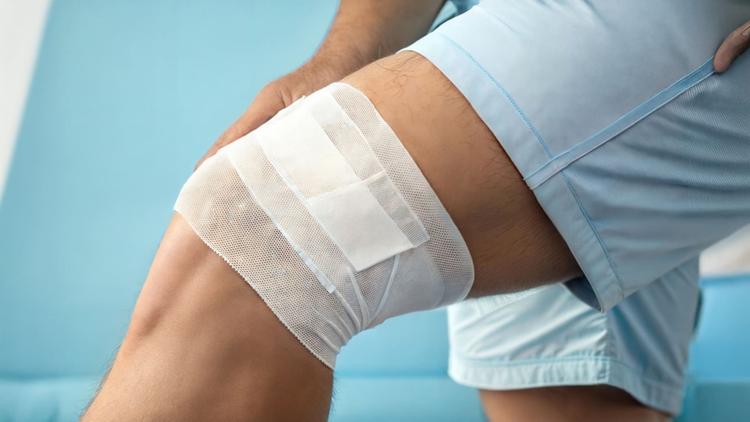 Uso do torniquete na artroplastia total do joelho qual a melhor estratégia