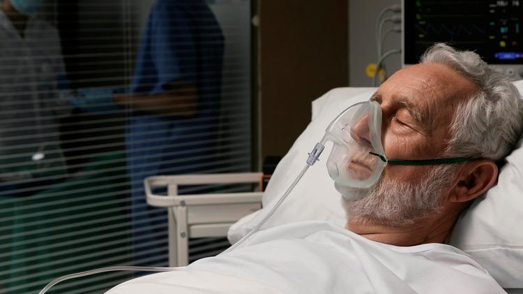 Efeito do Controle Glicêmico Liberal em Pacientes Críticos