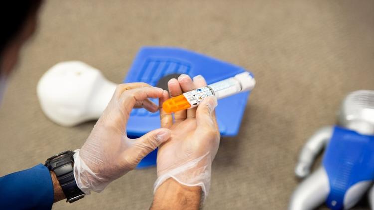 Epinefrina precoce no choque