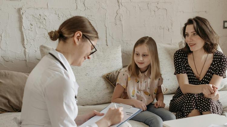 CBMFC 2025: Crises no ciclo de vida familiar e o papel do médico de família