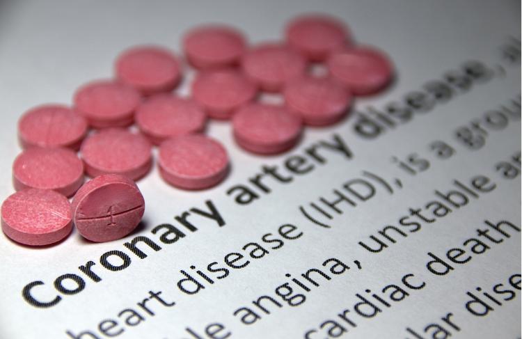 Colchicina após IAM: resultados surpreendentes e controversos do CLEAR SYNERGY