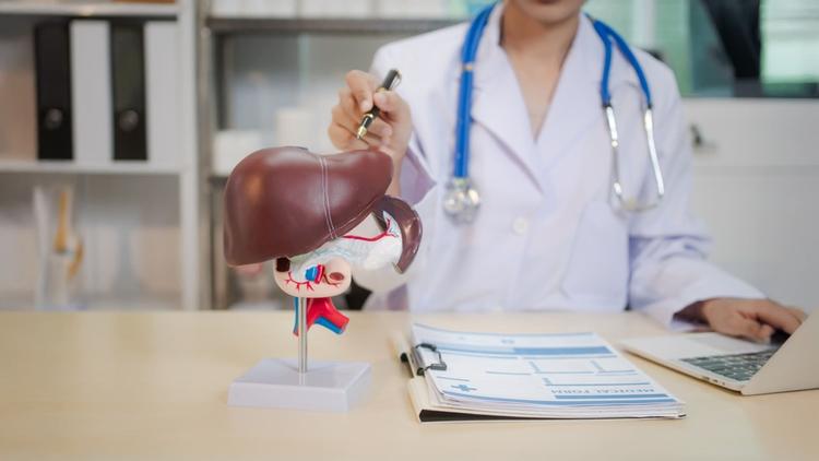 ALEH: atualização sobre cuidados pré-operatórios no transplante hepático