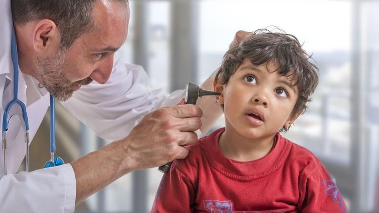 Estudo avaliou a viabilidade da otoscopia na graduação em medicina