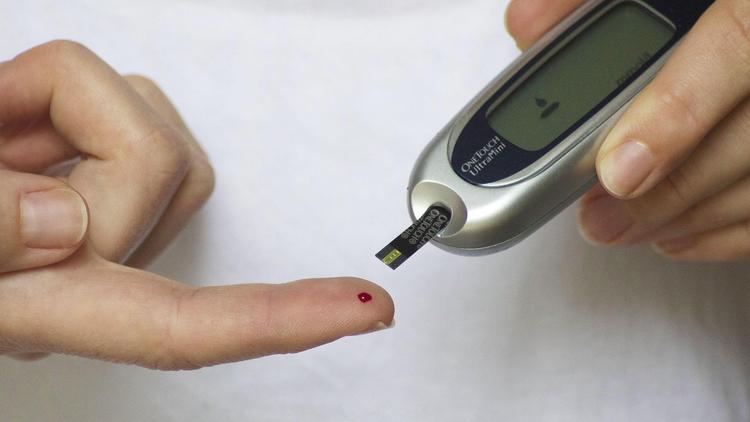 Pré-diabetes e neuropatia periférica: Evidência crescente de associação