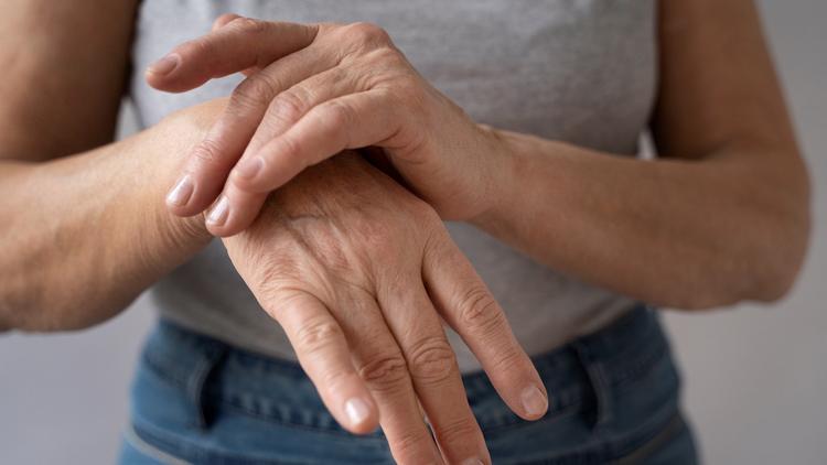 Tremor Essencial x doença de Parkinson: Como diferenciar?