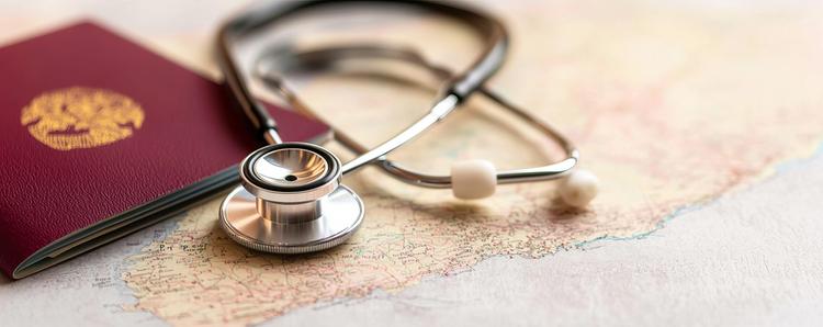 Vale a pena fazer externato de medicina fora do país?