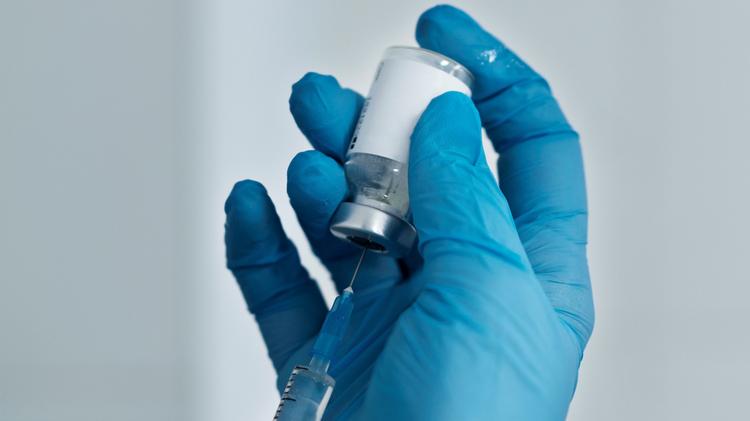 Anvisa aprova novo uso de medicamento para síndrome hemolítico-urêmica atípica