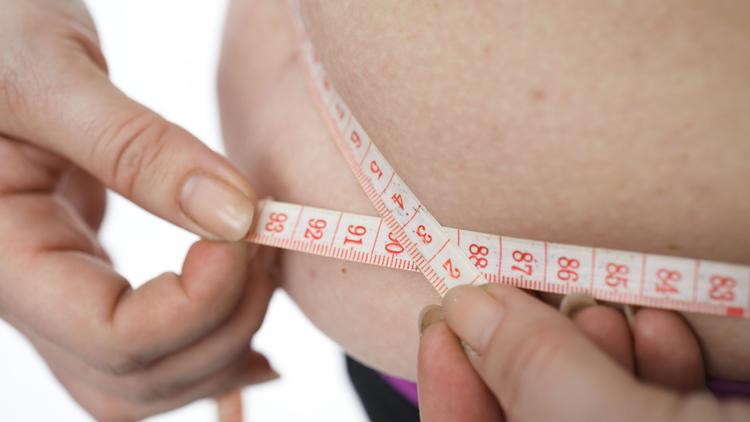 medição de circunferência abdominal