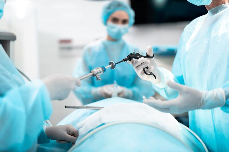 Bloqueio TAP assistido por via laparoscópica para analgesia em apendicectomia