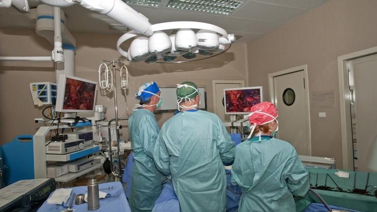 fundoplicatura a nissen por videolaparoscopia