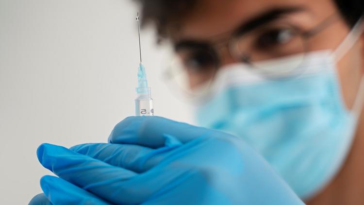 Eficácia e segurança da cefazolina no tratamento de bacteremias por MSSA